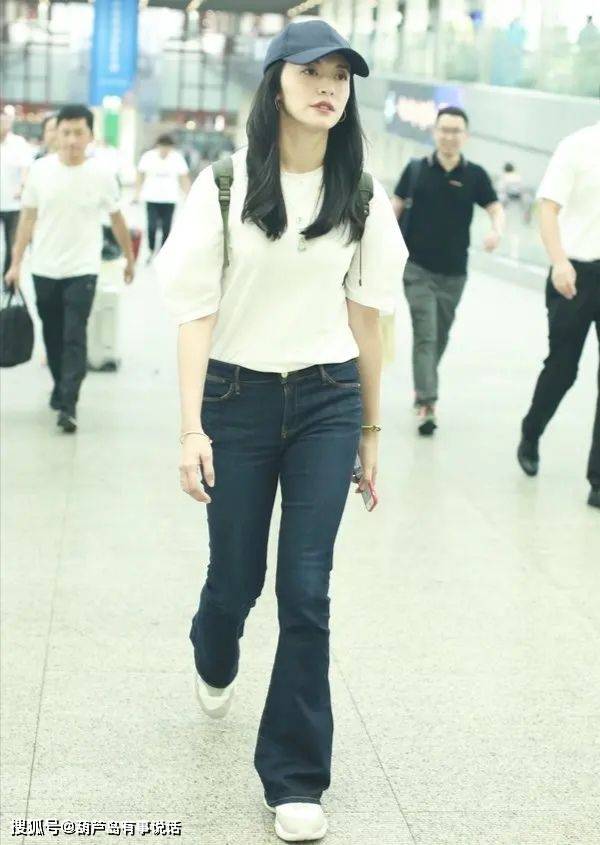 皮肤|姚晨老了脸也会崩，皮肤暗沉还有皱纹，但最起码是纯天然的！