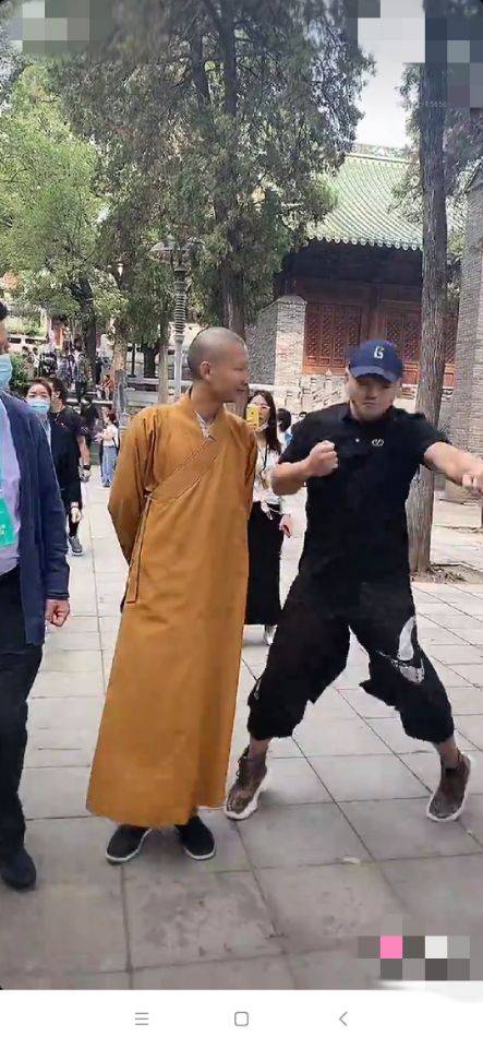 官方|原创一龙携手释小龙造访少林寺,获少林官方接待,遗憾未与释永信见面