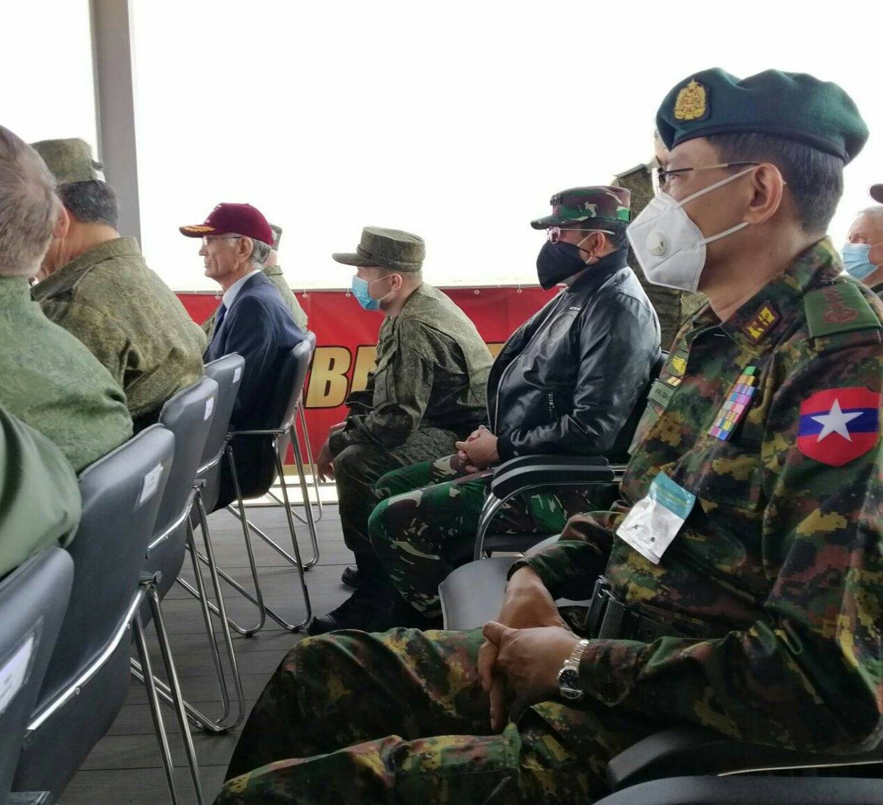 
缅甸军事代表团到场俄罗斯“高加索_熊猫体育公司(图1)