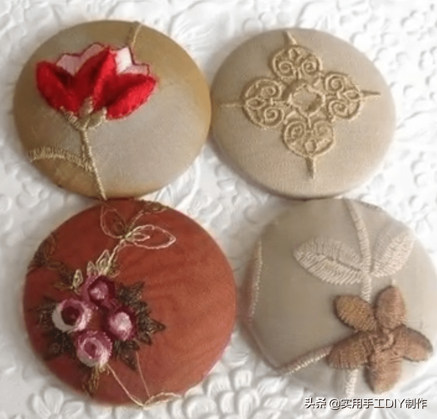 刺绣|「刺绣作品」100个迷人时尚的刺绣纽扣，装饰衣物美美的