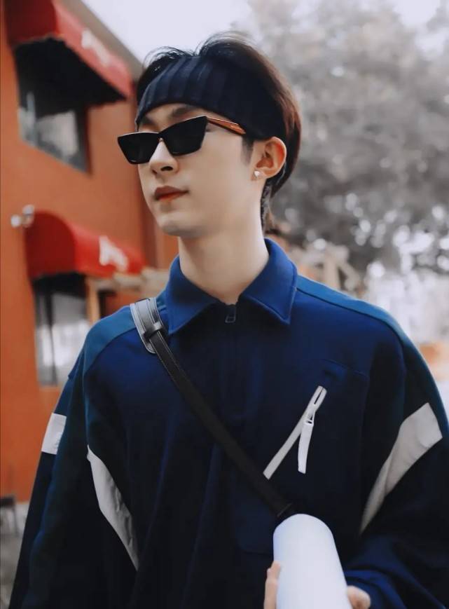 特色|原创创4青3面试路透，这次都是颜值很可的小哥哥，有你支持的吗？