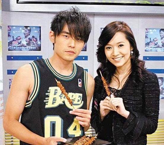 周杰伦昆凌评论翻车？网友：《算什么男人》点