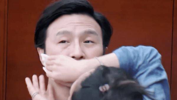 汪峰章子怡“真人”长啥样?看到卸妆后样子 网友:有点国际化