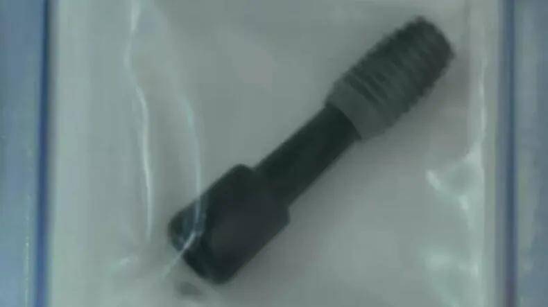 首先介绍一下最有特点的种植体,美国bicon种植体(美国百康种植体)