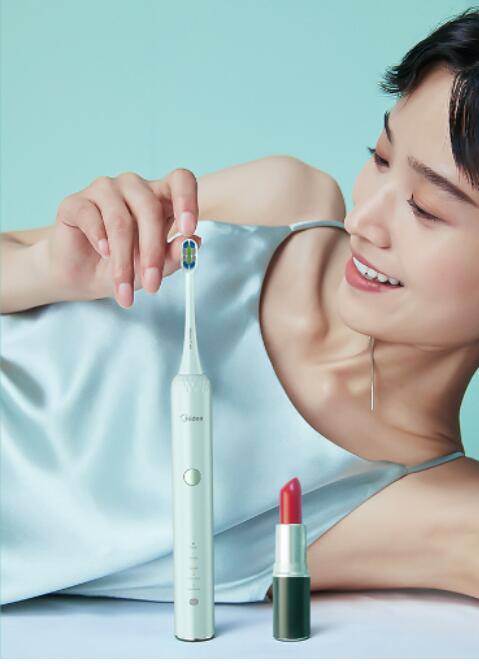 吃货|做快乐的吃货,从拥有美的电动牙刷开始