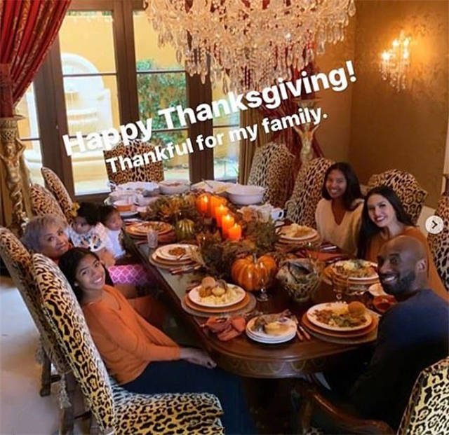 家产|原创瓦妮莎现身太憔悴！不满母亲算计她家产断绝关系，朋友来串门陪她