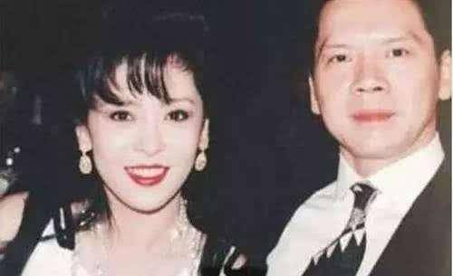 疾病|原创原来向太年轻这么美，后来因为疾病体重飙升，怪不得这么多人爱她