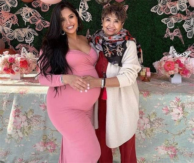 家产|原创瓦妮莎现身太憔悴！不满母亲算计她家产断绝关系，朋友来串门陪她