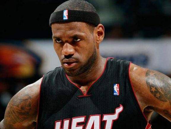 詹姆斯总冠军是4次吗 ca7ec88016e24af28707788c6219c7cc.jpeg