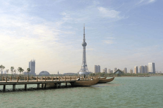 洛阳gdp超过南宁_洛阳gdp增长图(3)