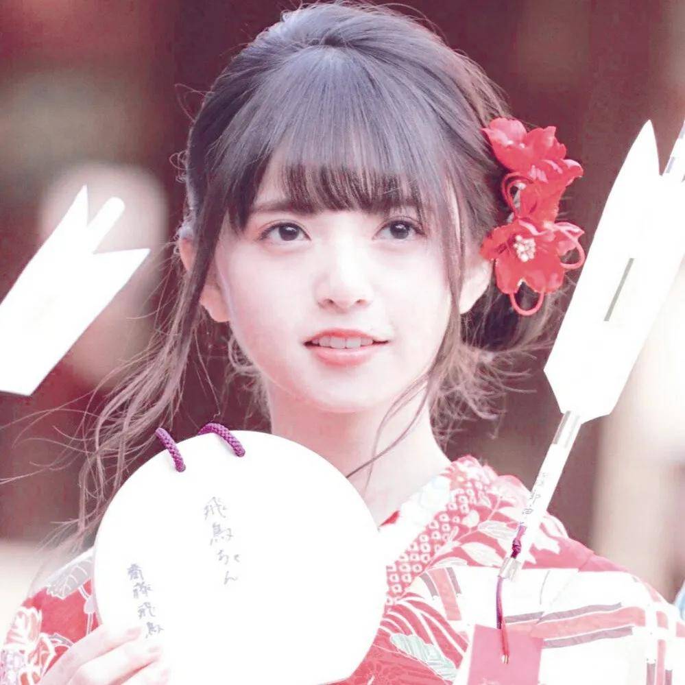 美少女|吊打鞠婧祎的真·四千年美少女，这方脸却甜到极致的美貌是开挂了吧！