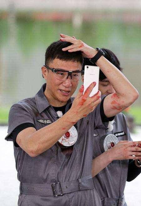 孙红雷|原创张艺兴黄渤＂馋哭＂孙红雷，男人的快乐就是这么简单，期待合体