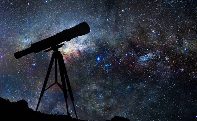 激光笔能不能照到月球上 270a87c4e5164821805cd7e4bbf2687c.jpeg