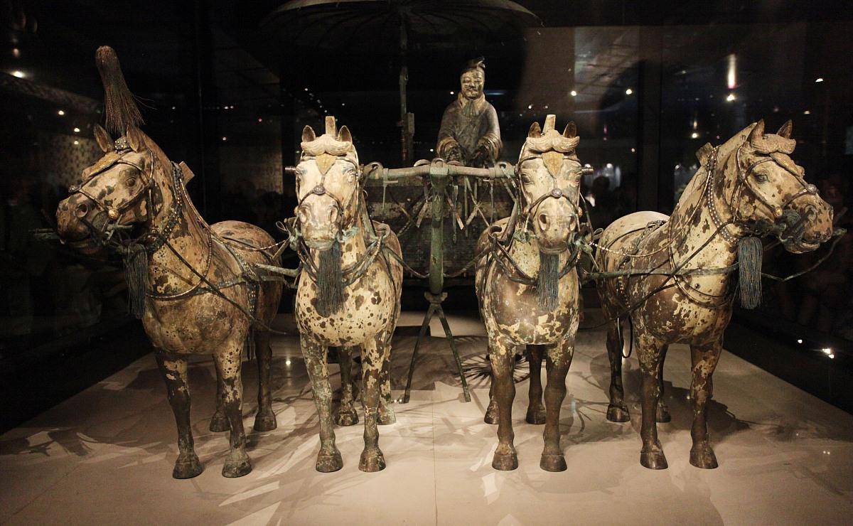 盐城gdp什么时候突破1万亿元_盐城种植什么蔬菜图片(3)