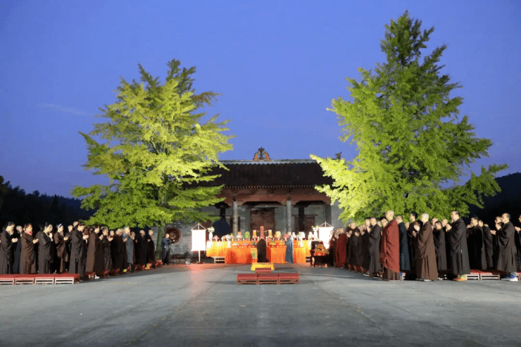 庚子八月十五 | 云居山真如禅寺晨朝迎国庆,夜幕祝中秋