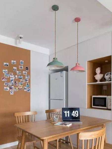 冰箱怎么放餐厅好看 07af7fa75a1c49b7bf70c4ada4bf85de.jpeg