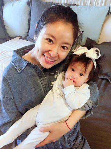 霍建华探班林心如庆中秋,过二人世界未见女儿小海豚