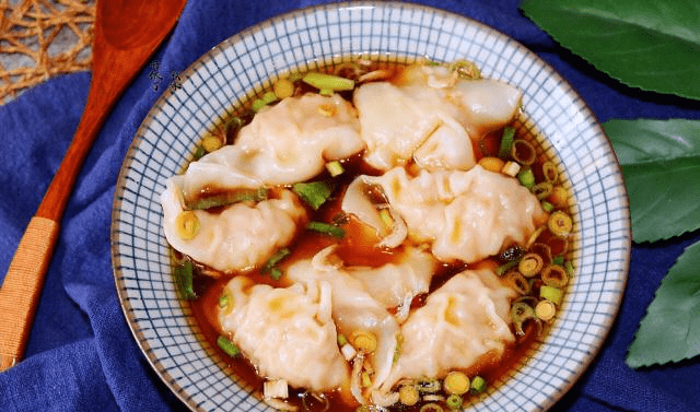 云吞什么成语_云吞图片
