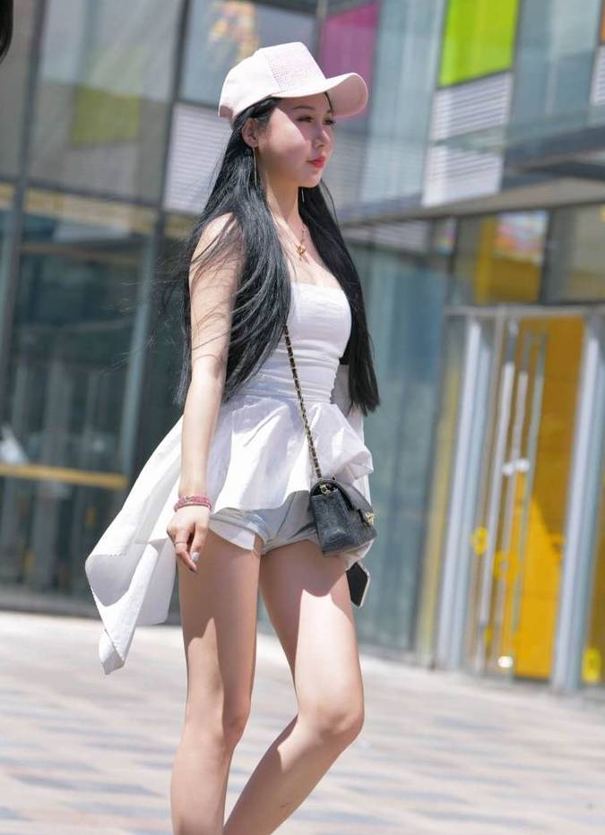 87cb1d05776e4e349d41a24d8758e4d3.jpeg