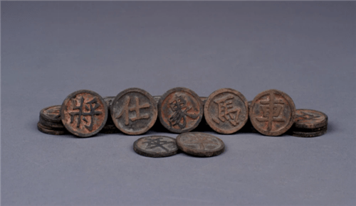 消息资讯|陇南：西和发现的宋代铜象棋，将帅不分