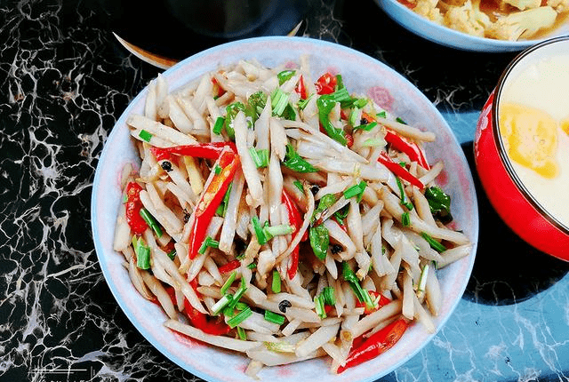 藕切丝怎么炒好吃 816abeb9cf6d4bb1a70143dcdae31062.png
