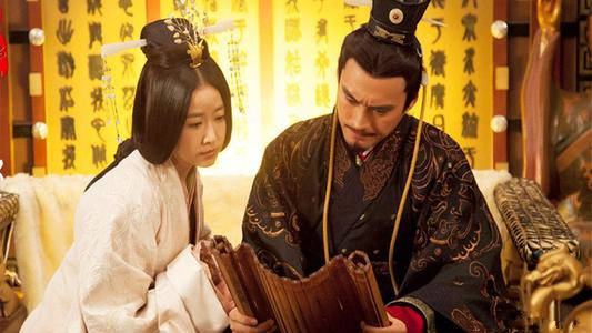 生下|此女因宦官失误，嫁错了人，结果生下一代明君，孙子成千古一帝