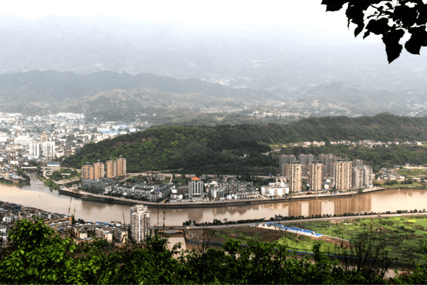 四川曾经的gdp拿过第一吗_四川gdp城市排名