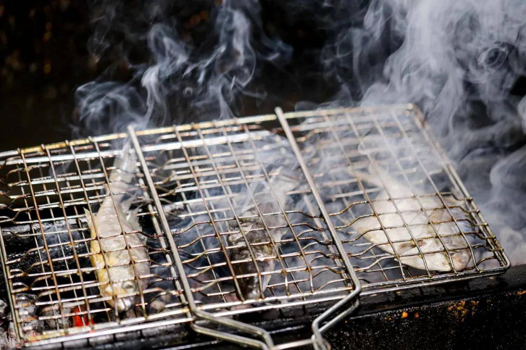 宁波独|原来烧烤还有这么出人意料的吃法！？全宁波独①味的网红把把烧