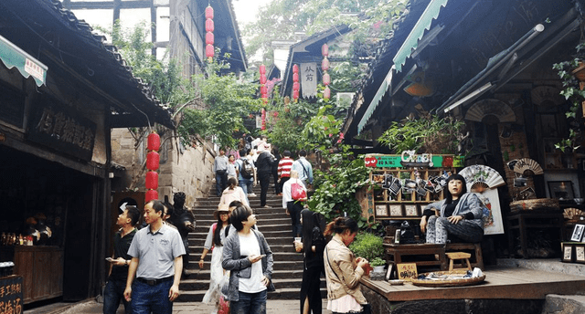 旅游区卖什么最好 27d7237b373c4d1783042416552ef190.png