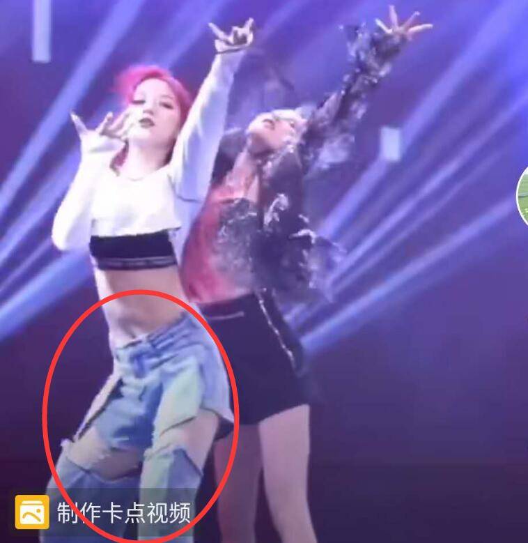 小刀|刀小刀又出牛仔裤事件，粉丝买同款裤子，结果发现根本没法穿