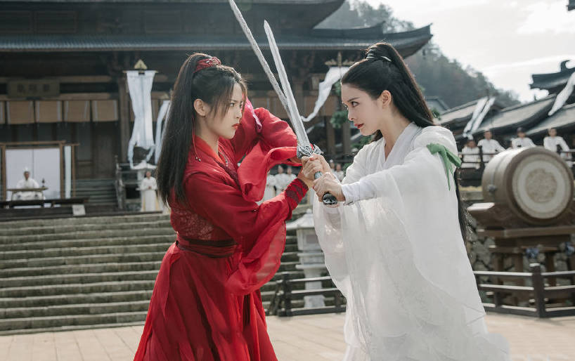 且听凤鸣的左青鸾创造101第10名新剧演程序员女神