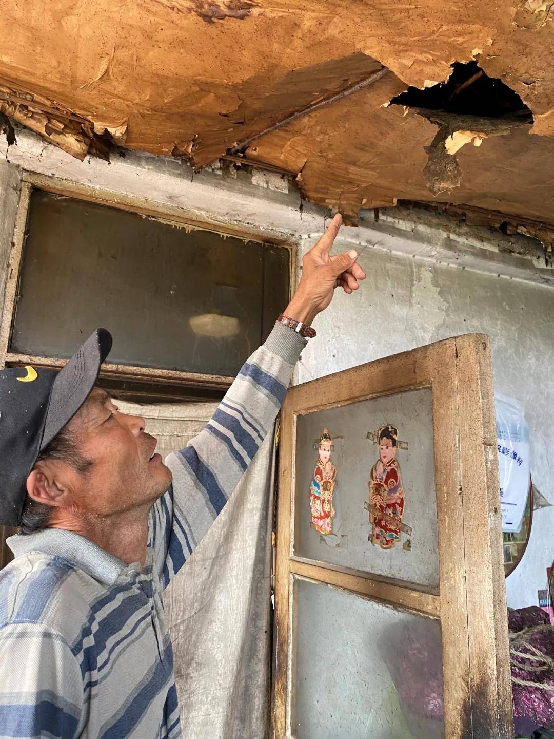 清水慈善为瓦房店祝华街道送爱心物资