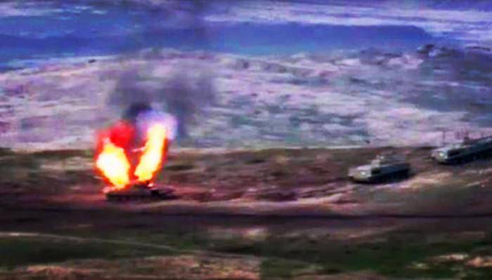 亚阿战争谬论：菜鸡互啄，也能给军事强国上一课