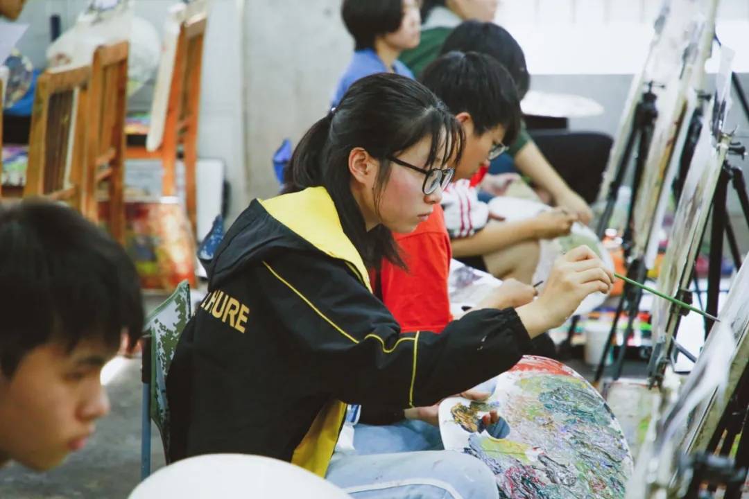 美术宝一边因退费难遭消费者投诉 一边欲赴美I