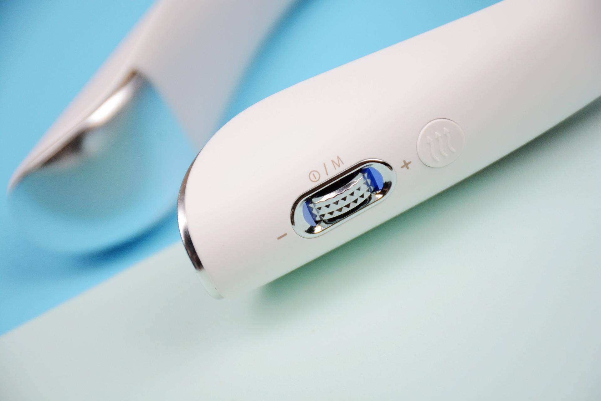 业内|为什么一定要买一个颈椎按摩仪？业内顶级SKG K5评测，效果显著！