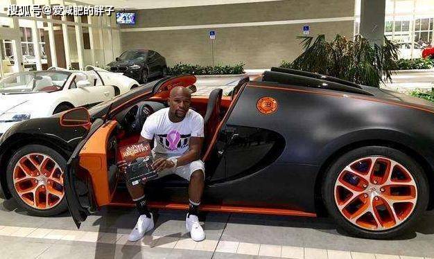 女友|都知道梅威瑟爱美女，拥有7位女友和平共处，相处的秘诀是什么？