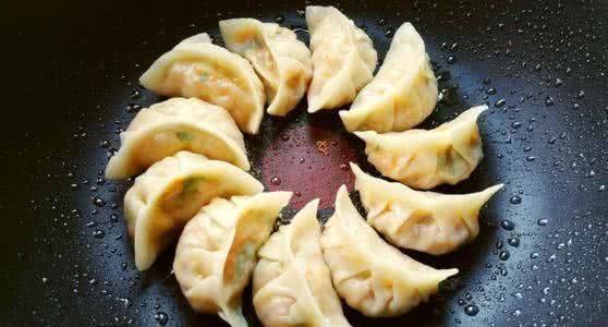 吃什么主食血糖会升高 4ae8bfbf98c64bc1b34ffa0880cfde80.jpeg