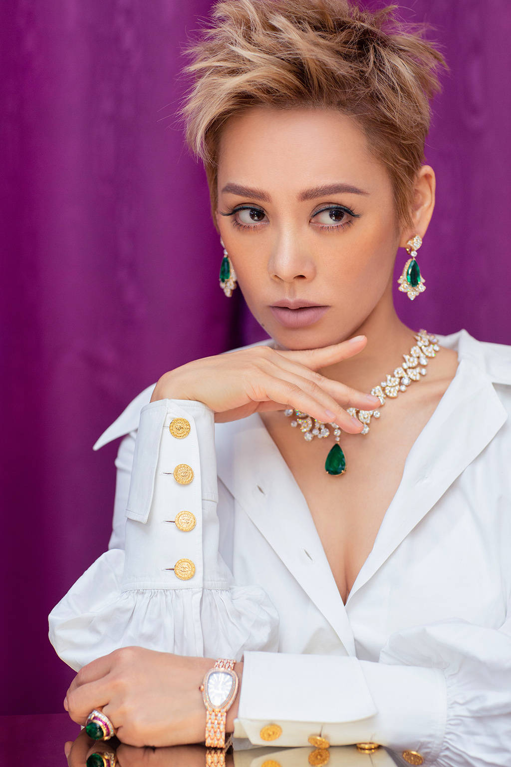 钟楚曦|宁静、娜扎、钟楚曦盛装出席时尚活动，唐艺昕产后首亮相暴露身材