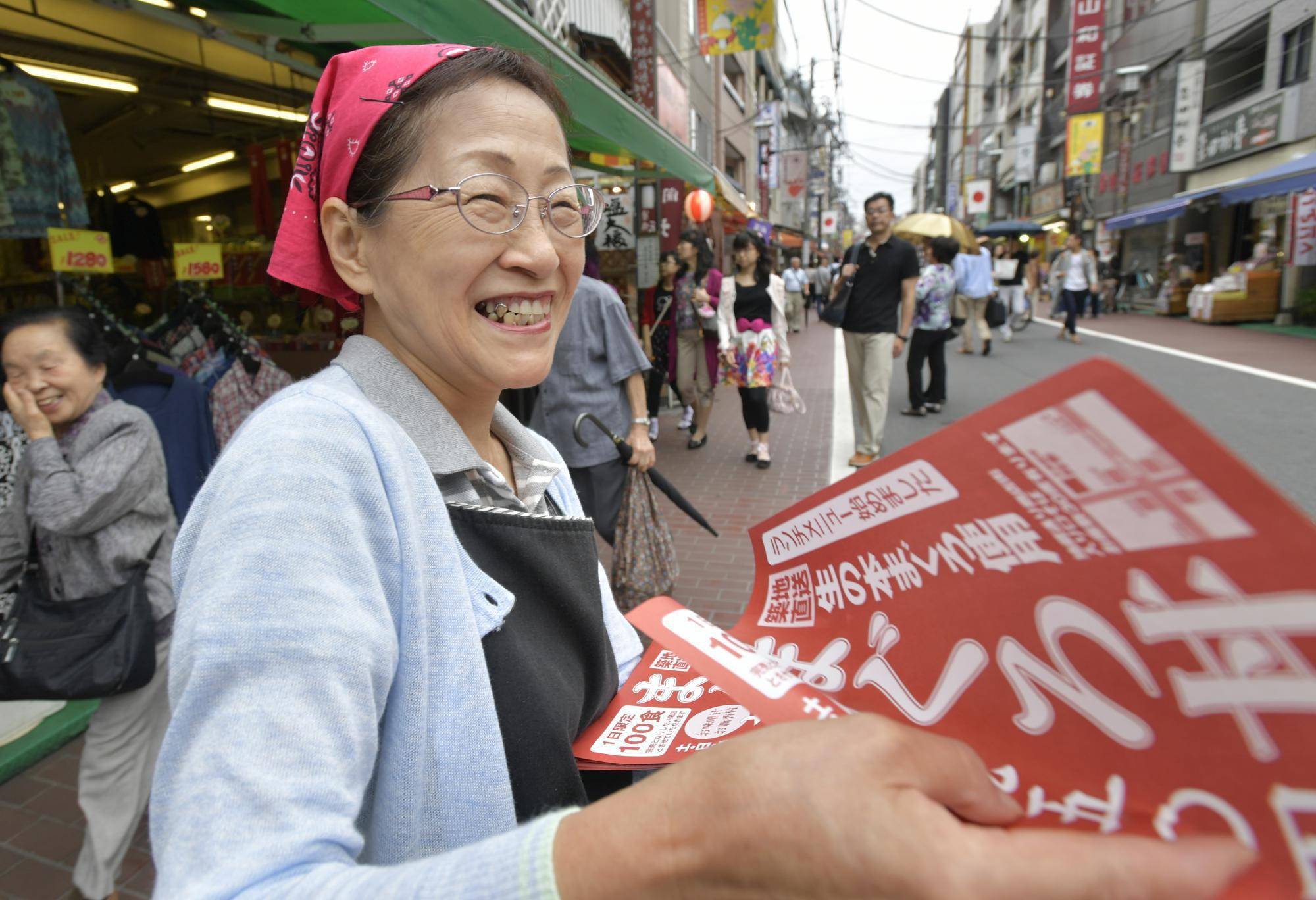 人口出生2020年降少_2020年中国人口结构图