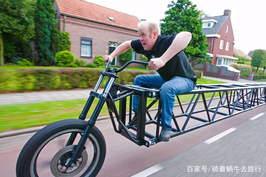 世界上最长的自行车全长42米能载20人网友中看不中用