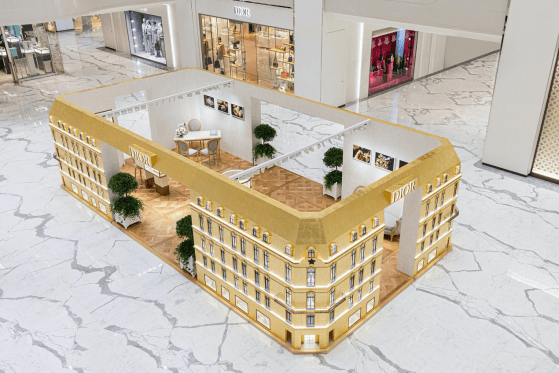 袁冰妍|李冰冰教你穿衣，袁冰妍喂你吃冰激凌…神仙般的日子不过如此！