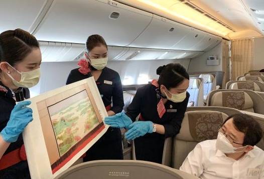 东方航空2020年净亏损118.35亿元 同