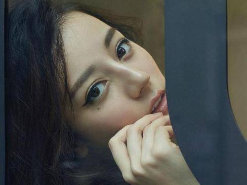 新造型|还在追求无暇的妆面？脸上有痣也可以这么美！