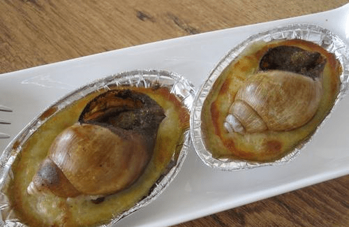 吃蜗牛有什么营养 0a5b76072bff480ea6db9b10f3a6ab30.png