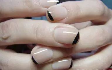 颜色|精妆联华美妆:彩色甲正当时 美甲颜色大盘点(二)性冷淡美甲篇