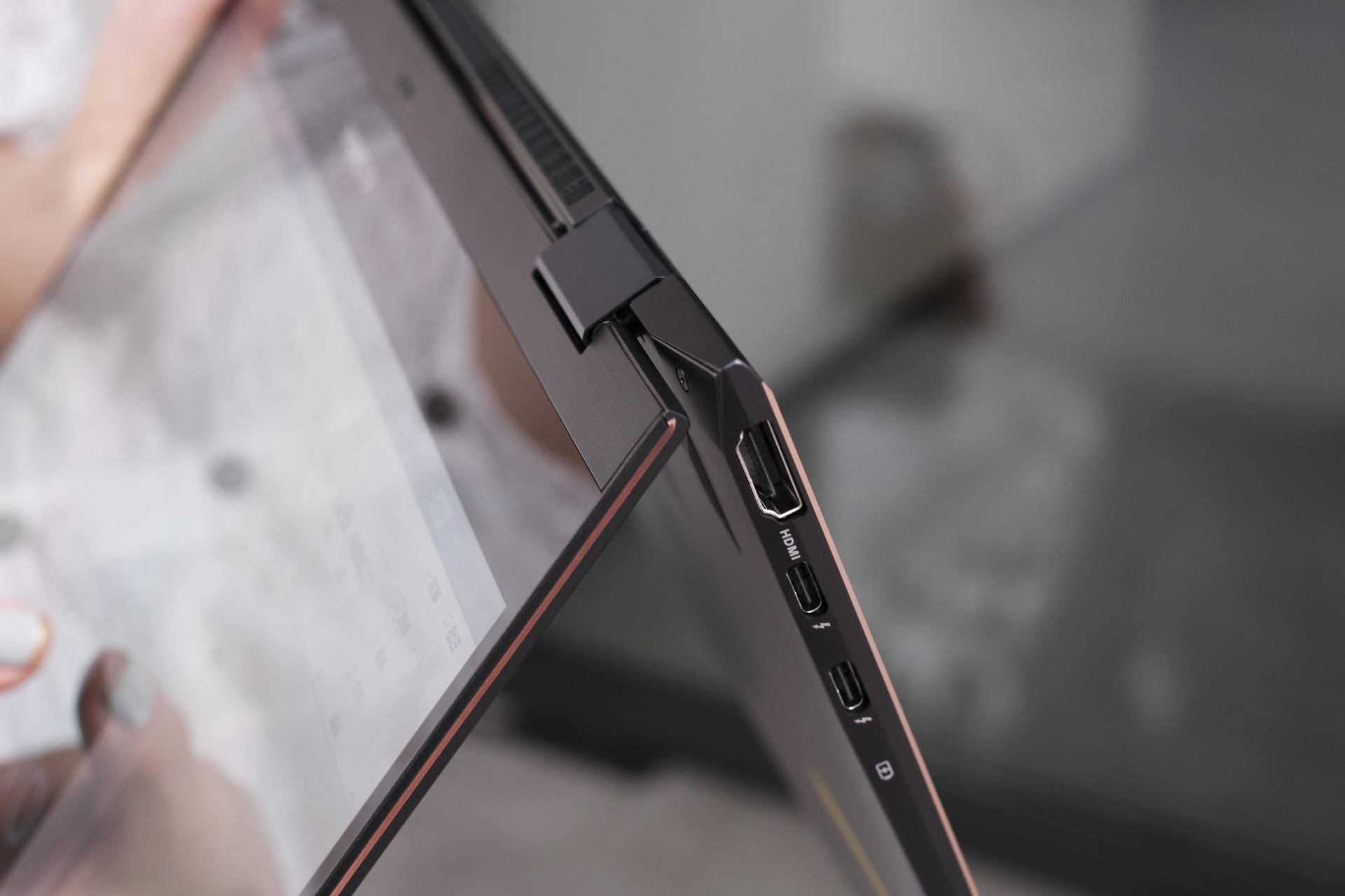 设计|办公姿势大涨！灵耀X逍遥上手体验，第11代酷睿“车速”很稳