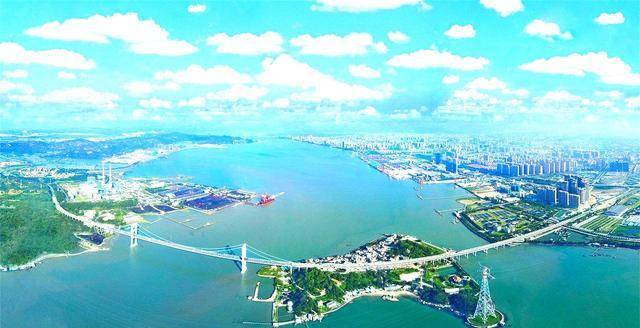 经济特区2020年GDP_2018年gdp经济图