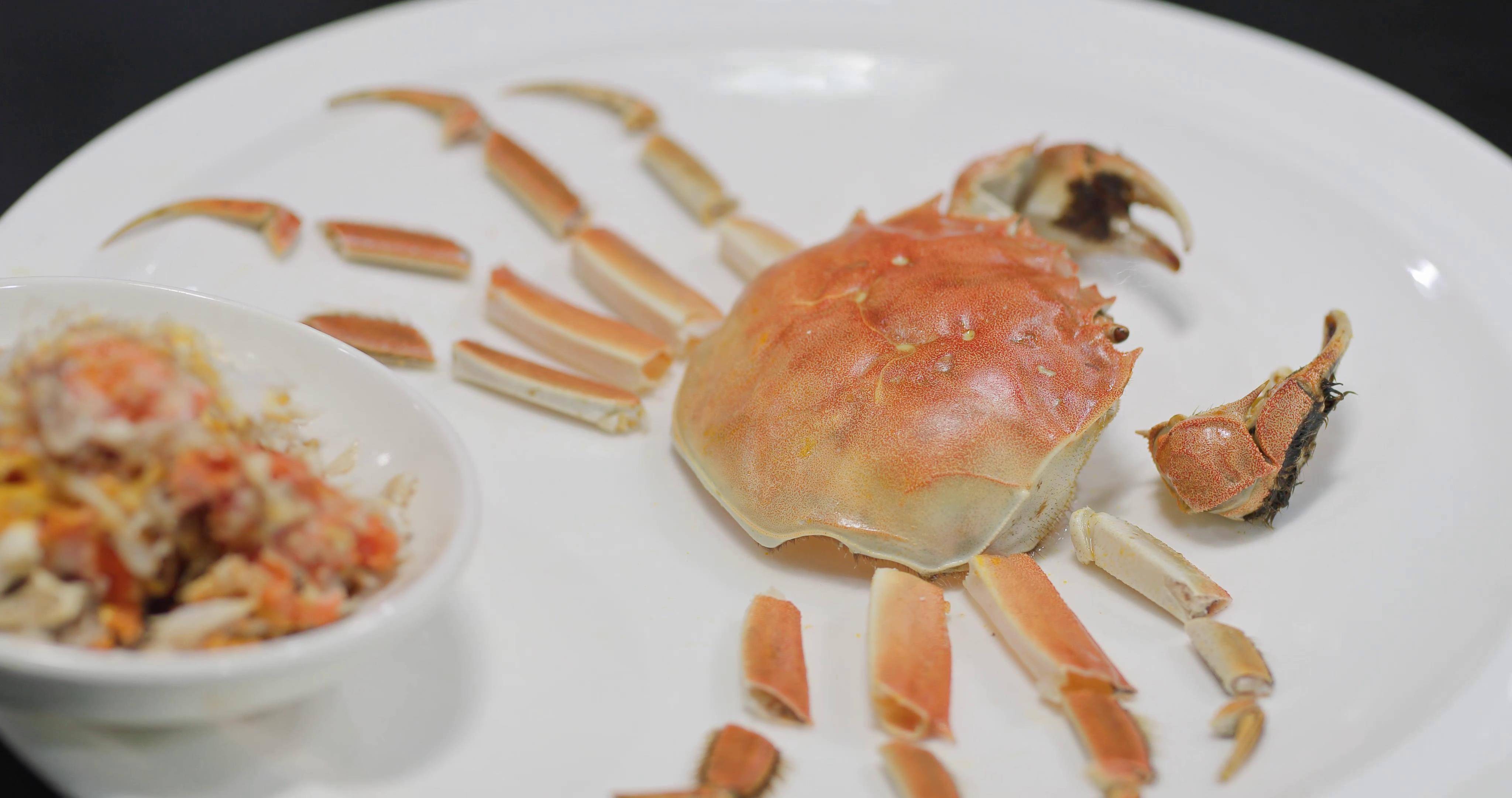 大闸蟹别再清蒸了，这才是大闸蟹最美味的做法一个人吃掉一大盘|大闸蟹|别再-美食·BAIZHI-川北在线