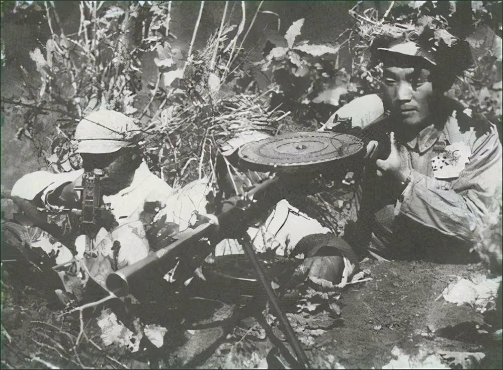 长津湖战役,九兵团冻伤三万人,两个师打得就剩200人还在进攻