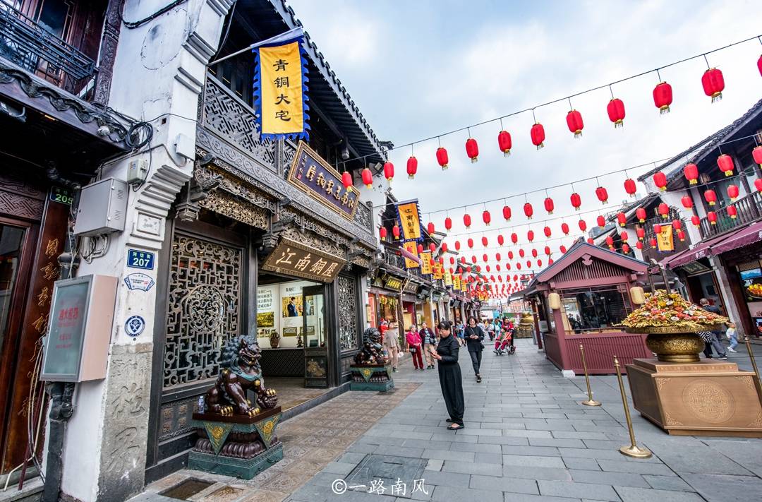 河坊街|杭州第一名街，再现清末民初风貌，首富胡雪岩在此建药堂悬壶济世